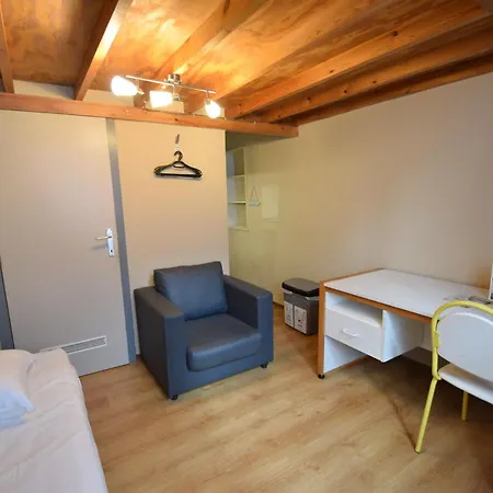 In - Gardens - Student Flat Semiduplex